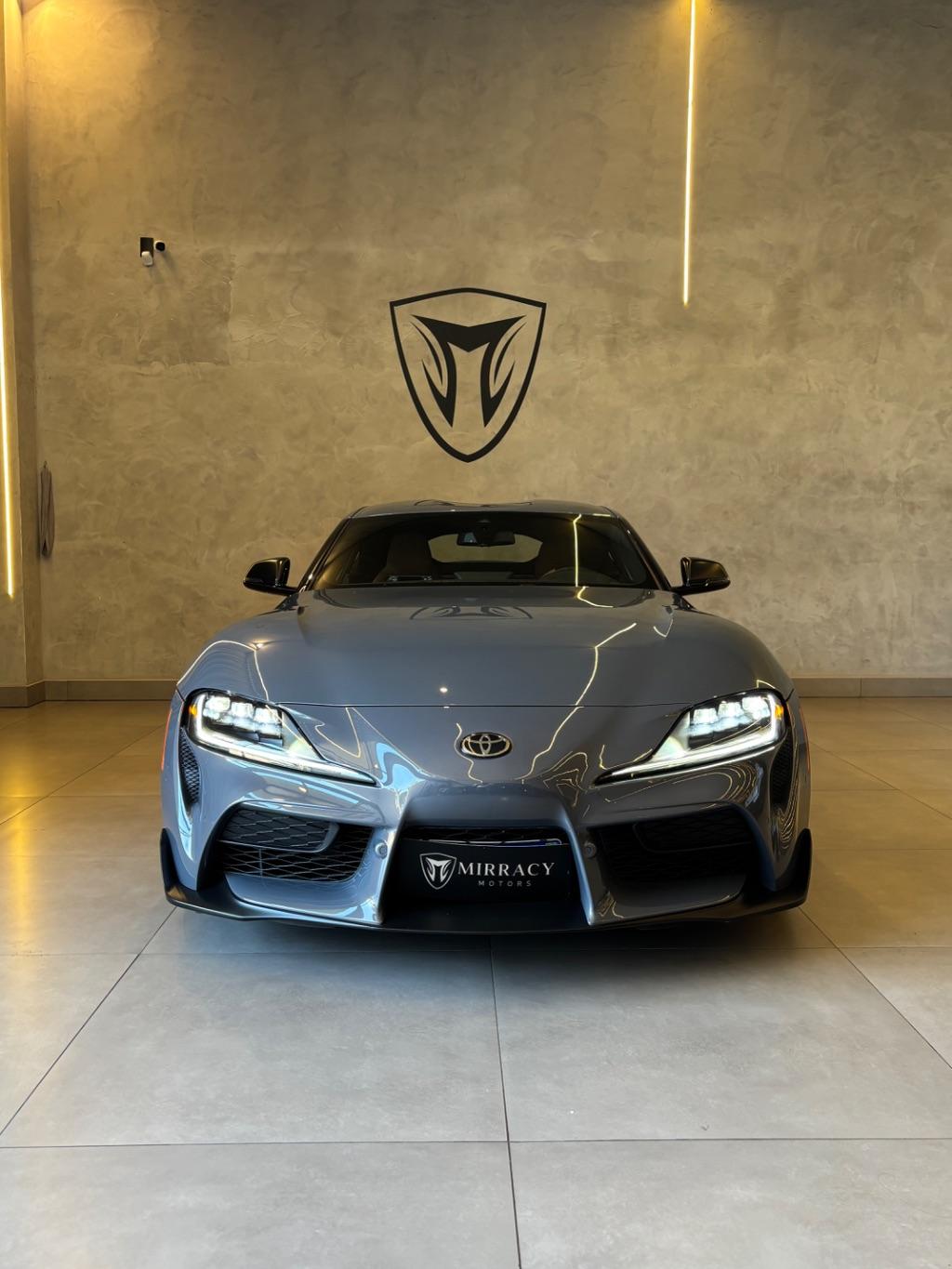 TOYOTA Supra - Foto