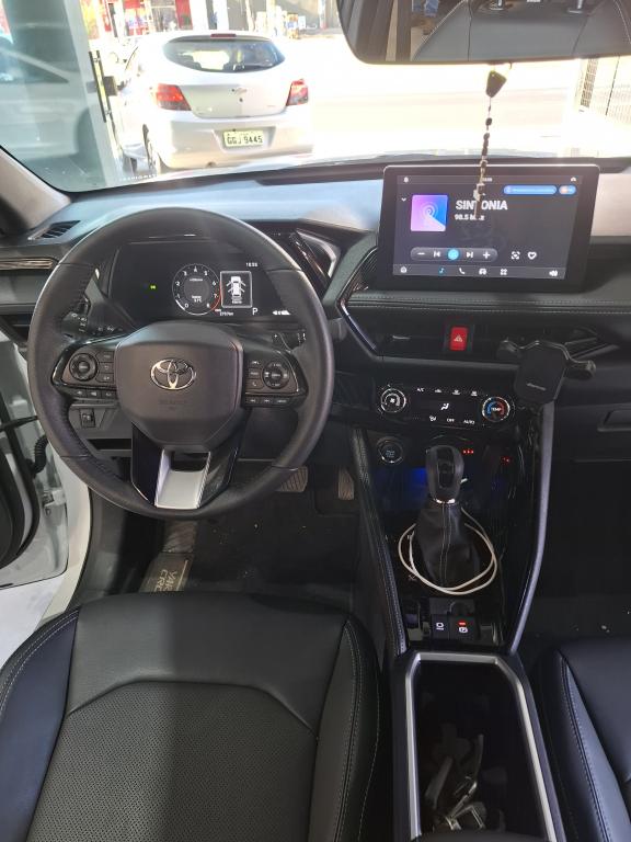 TOYOTA Yaris Cross - Foto