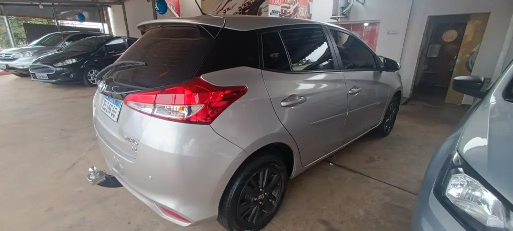 TOYOTA Yaris Hatch