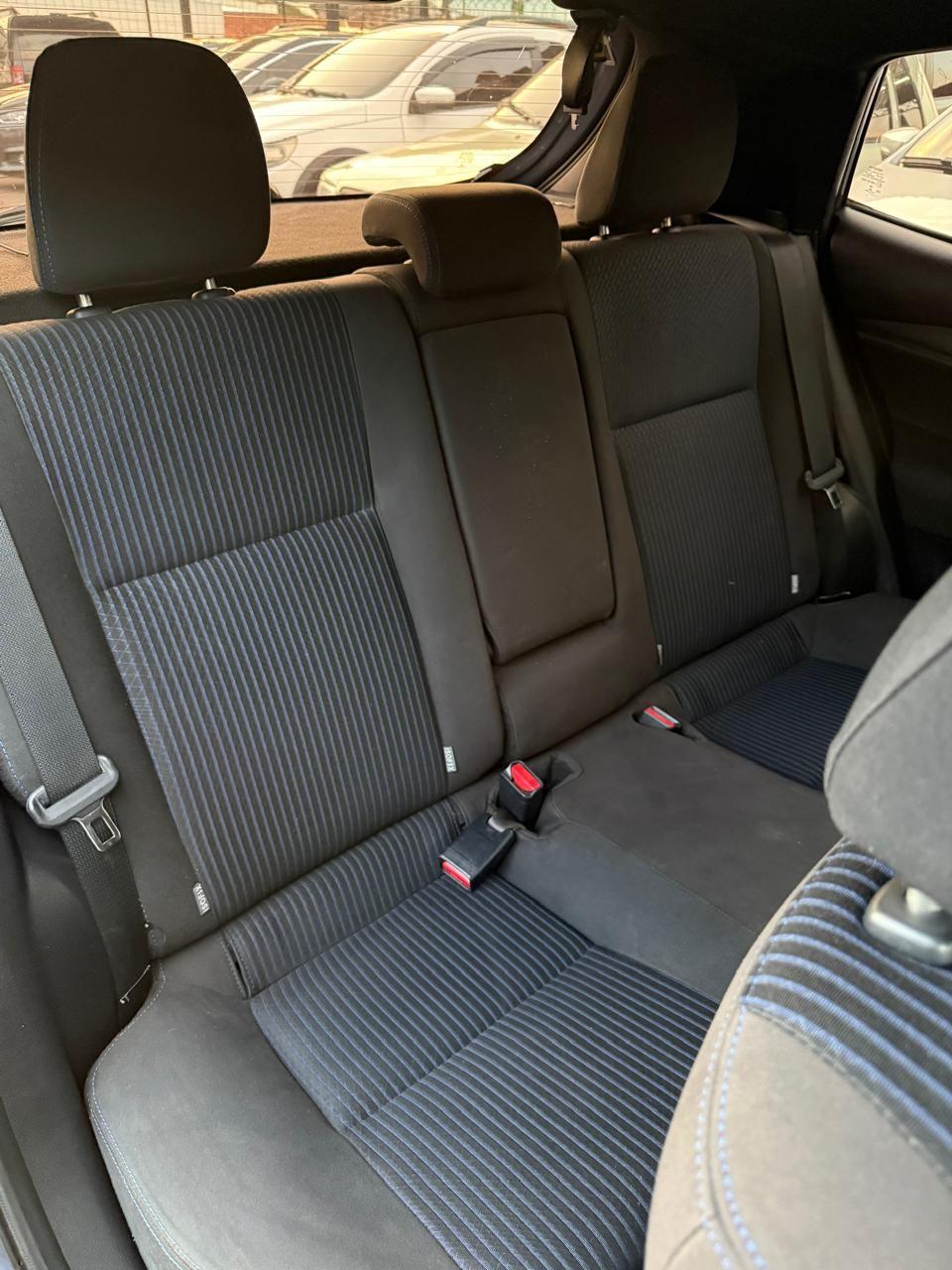 TOYOTA Yaris Hatch - Foto