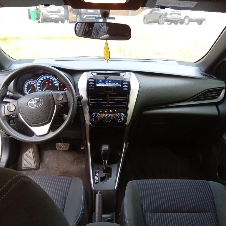 TOYOTA Yaris Hatch - Foto