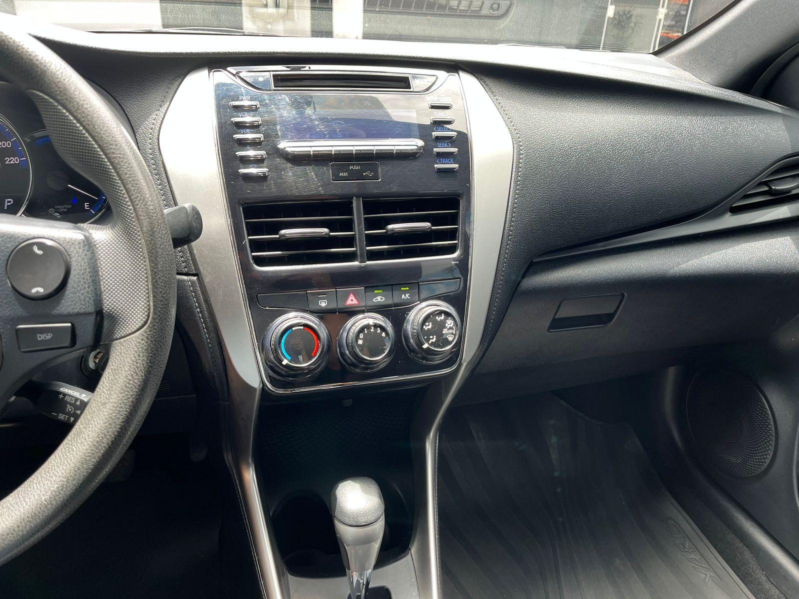 TOYOTA Yaris Hatch - Foto