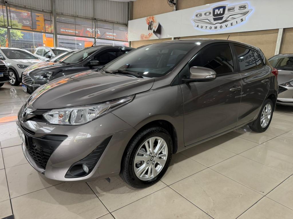 TOYOTA Yaris Hatch - Foto