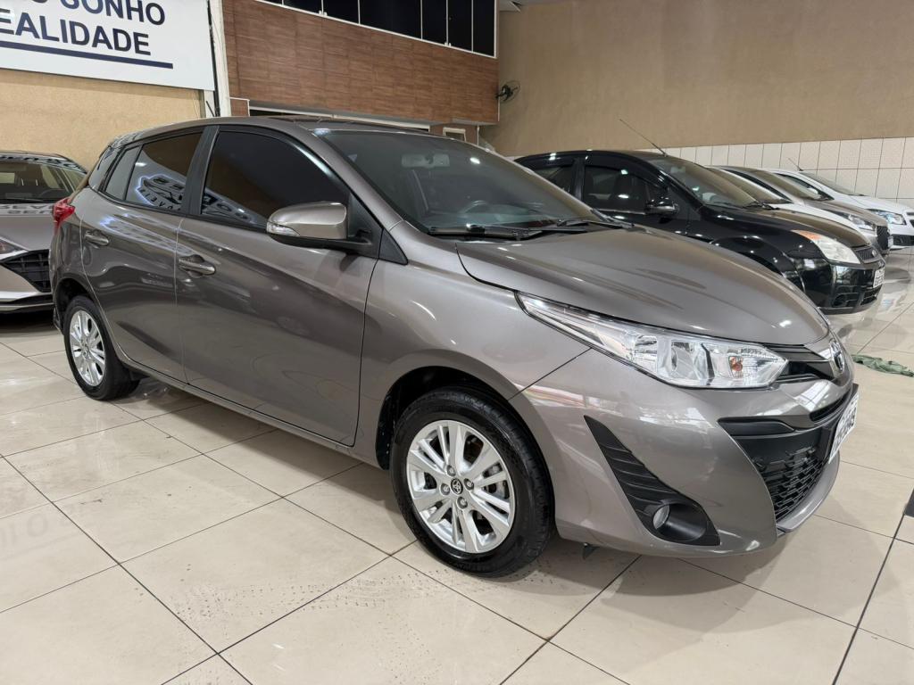 TOYOTA Yaris Hatch - Foto