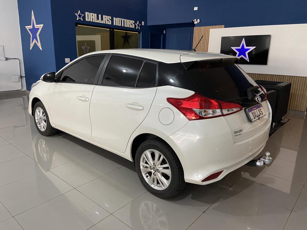 TOYOTA Yaris Hatch - Foto