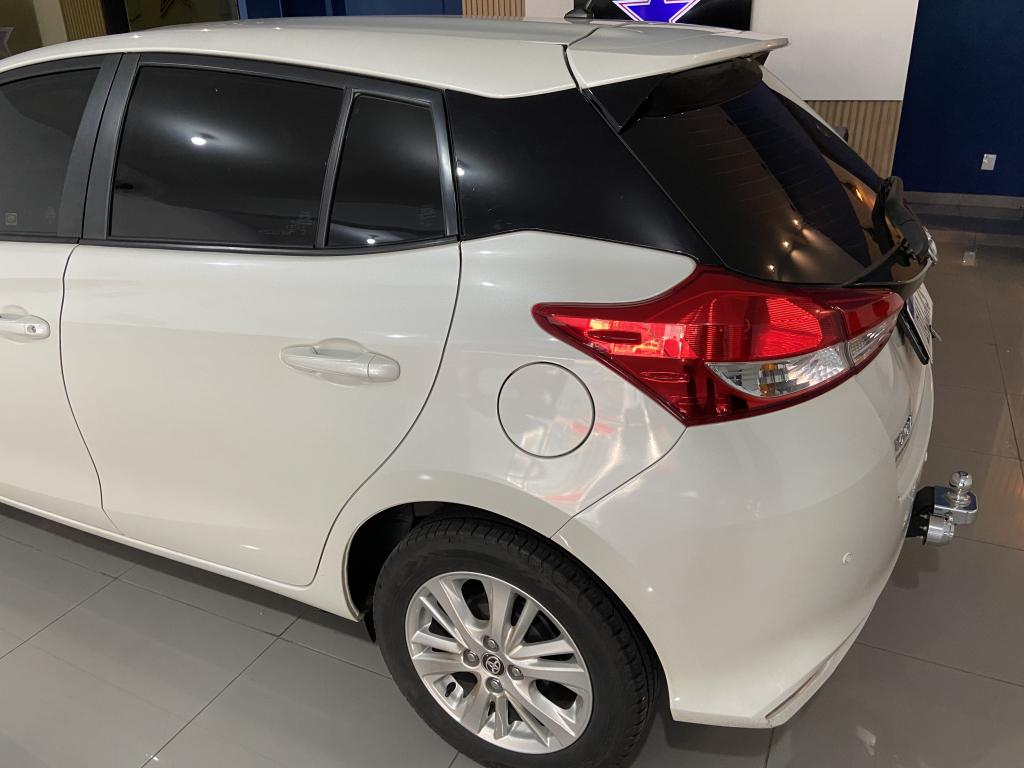 TOYOTA Yaris Hatch - Foto