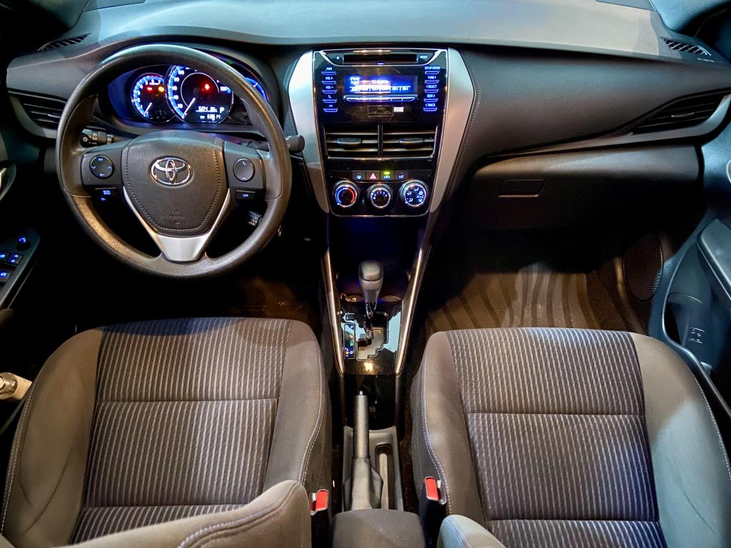 TOYOTA Yaris Hatch - Foto