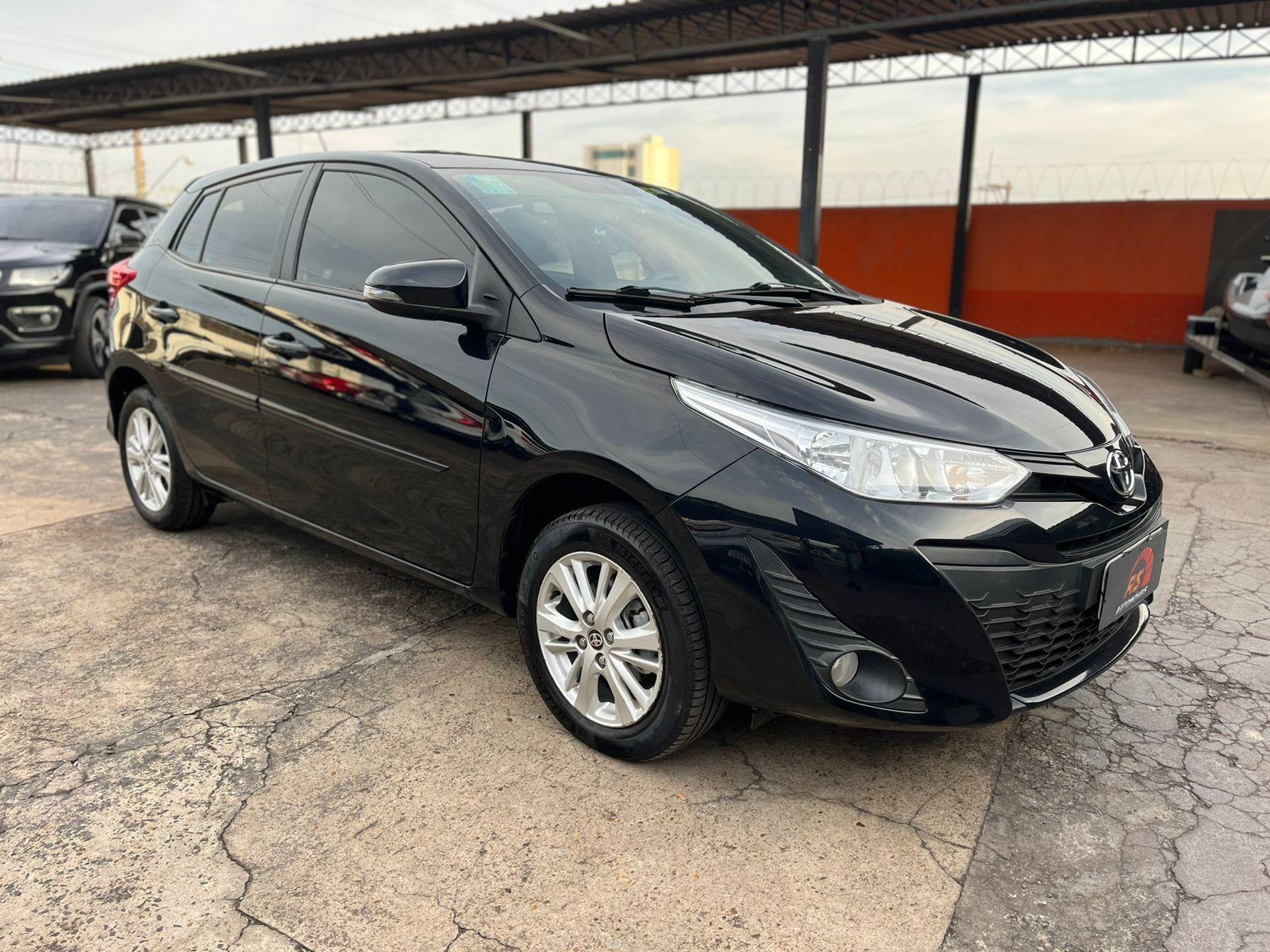 TOYOTA Yaris Hatch - Foto