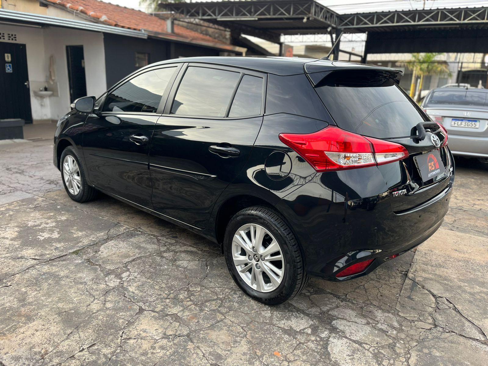 TOYOTA Yaris Hatch - Foto