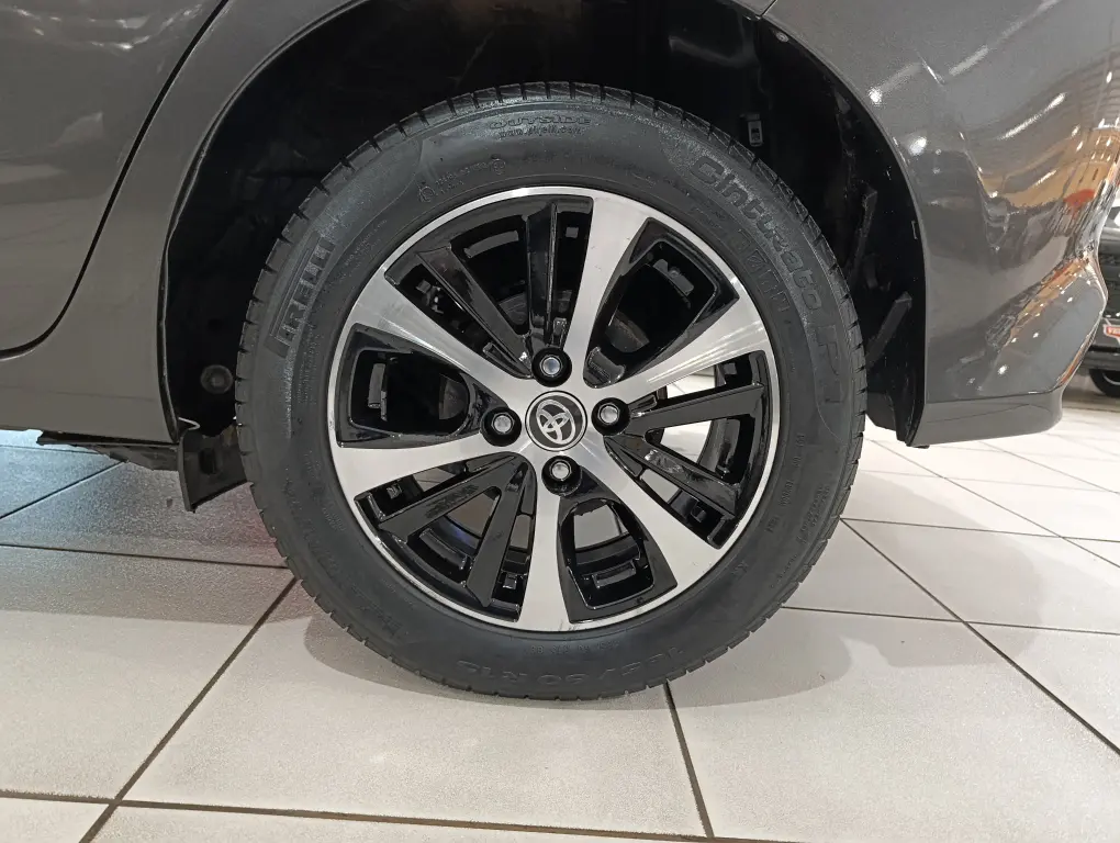 TOYOTA Yaris Hatch - Foto