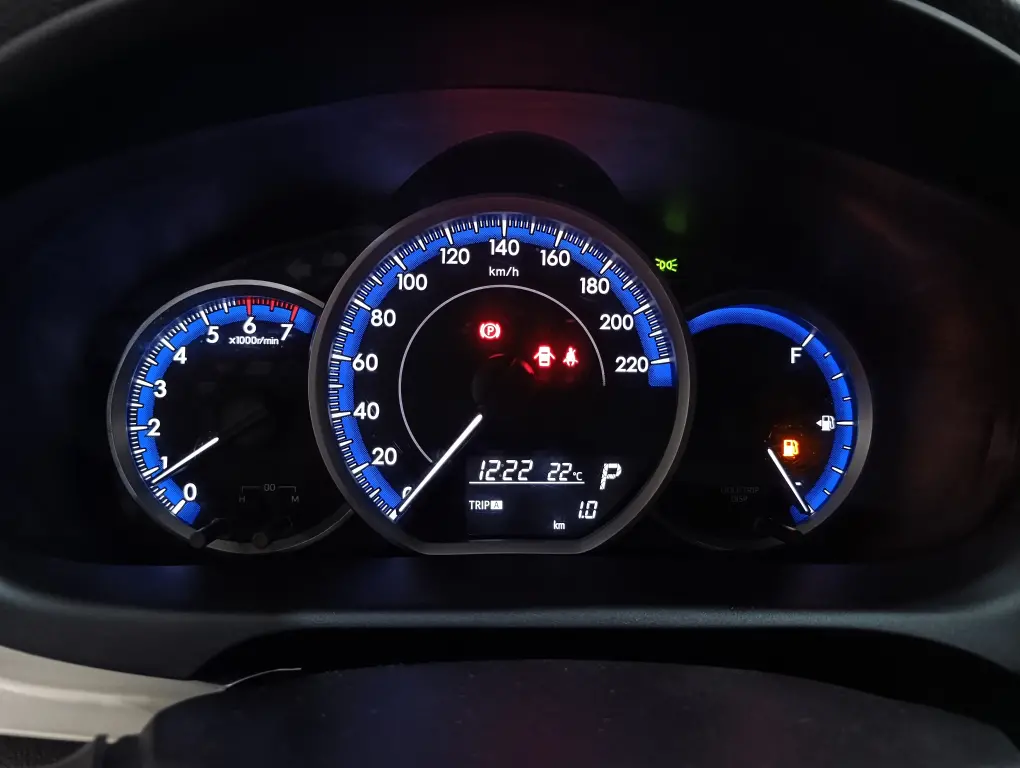 TOYOTA Yaris Hatch - Foto