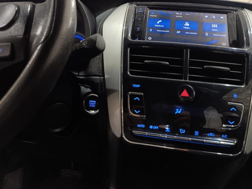 TOYOTA Yaris Hatch - Foto