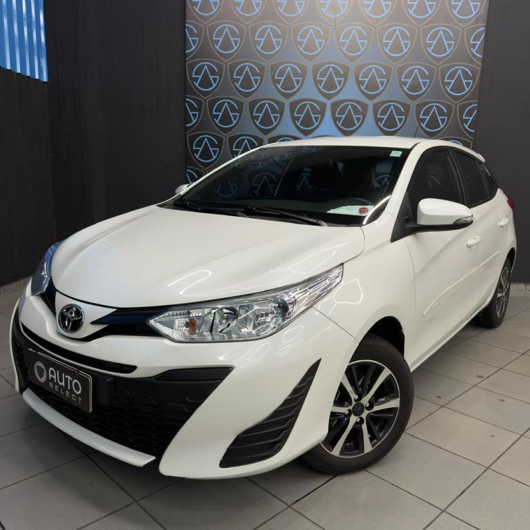 TOYOTA Yaris Hatch