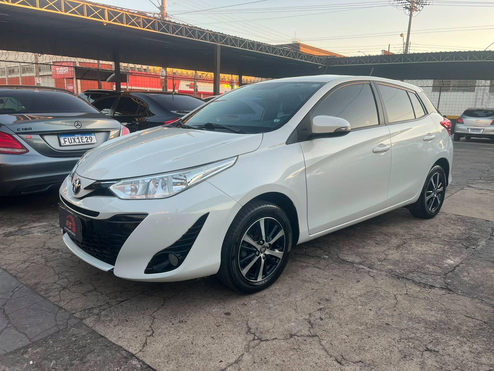 TOYOTA Yaris Hatch