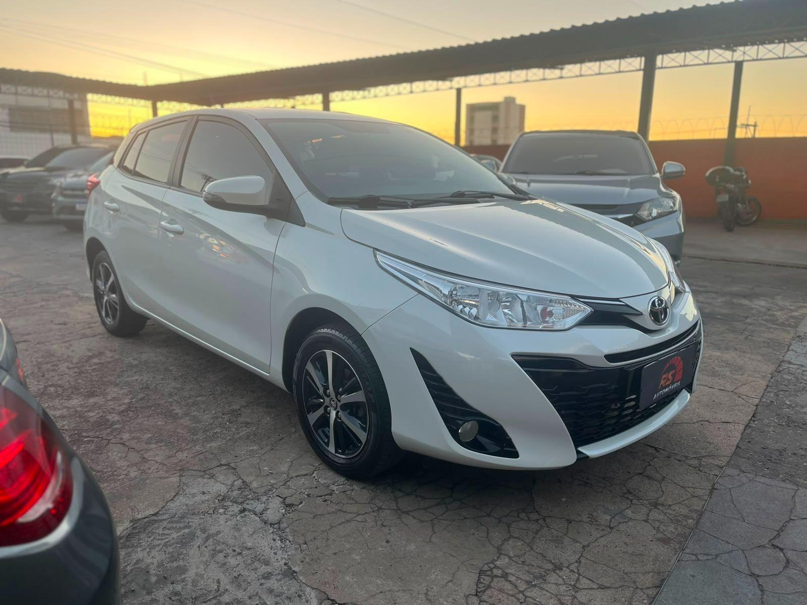 TOYOTA Yaris Hatch - Foto