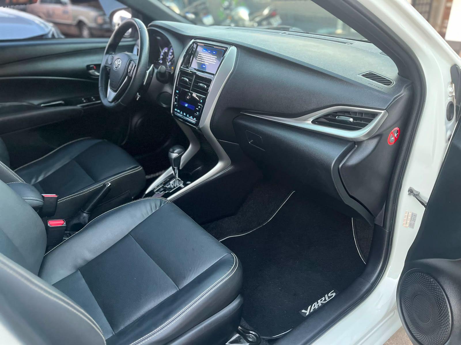 TOYOTA Yaris Hatch - Foto