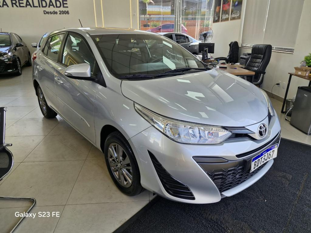 TOYOTA Yaris Hatch - Foto