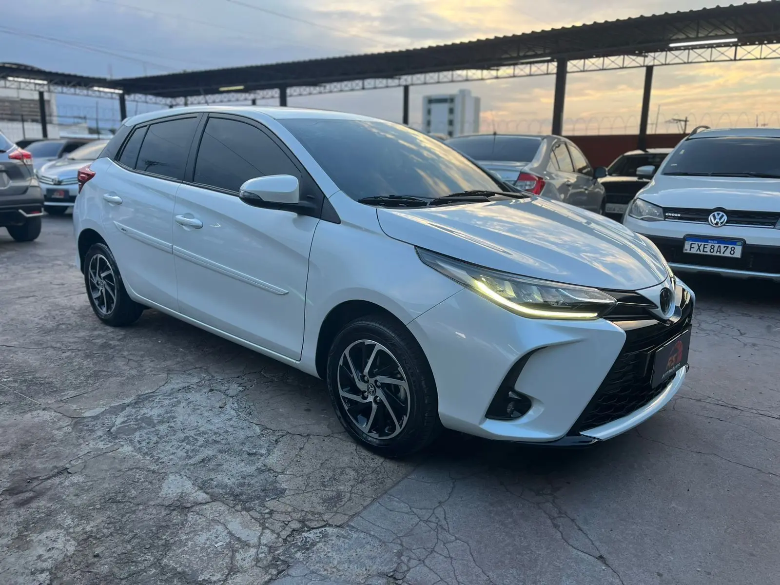 TOYOTA Yaris Hatch - Foto