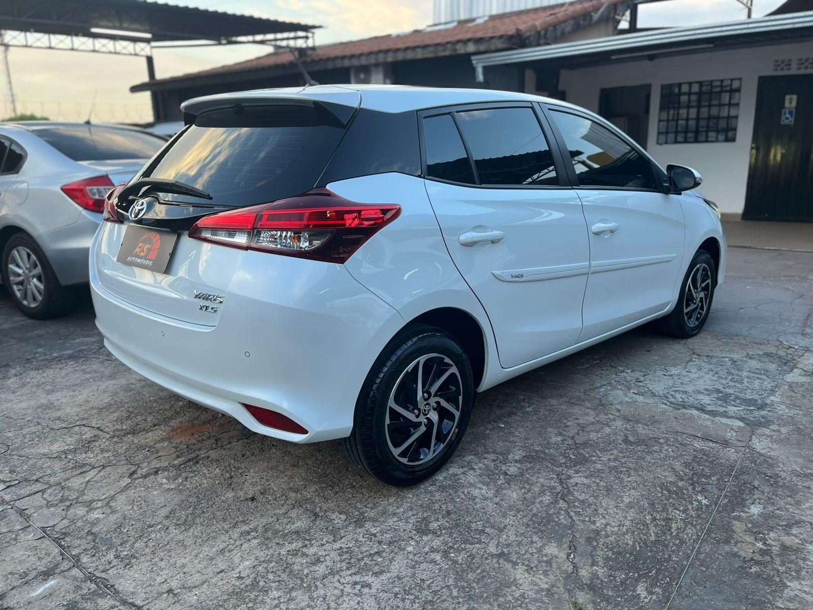 TOYOTA Yaris Hatch - Foto