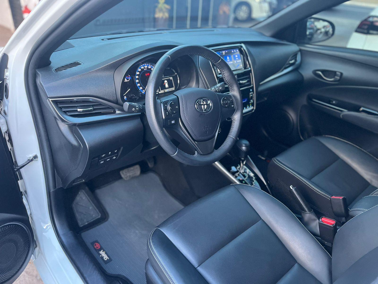 TOYOTA Yaris Hatch - Foto