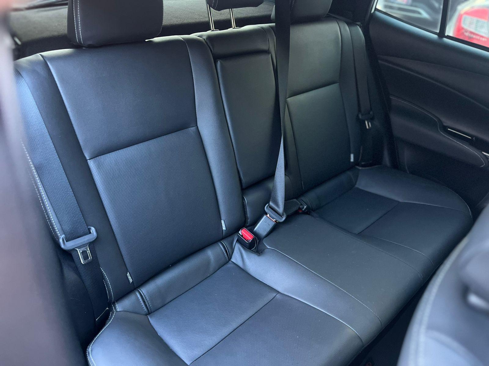 TOYOTA Yaris Hatch - Foto
