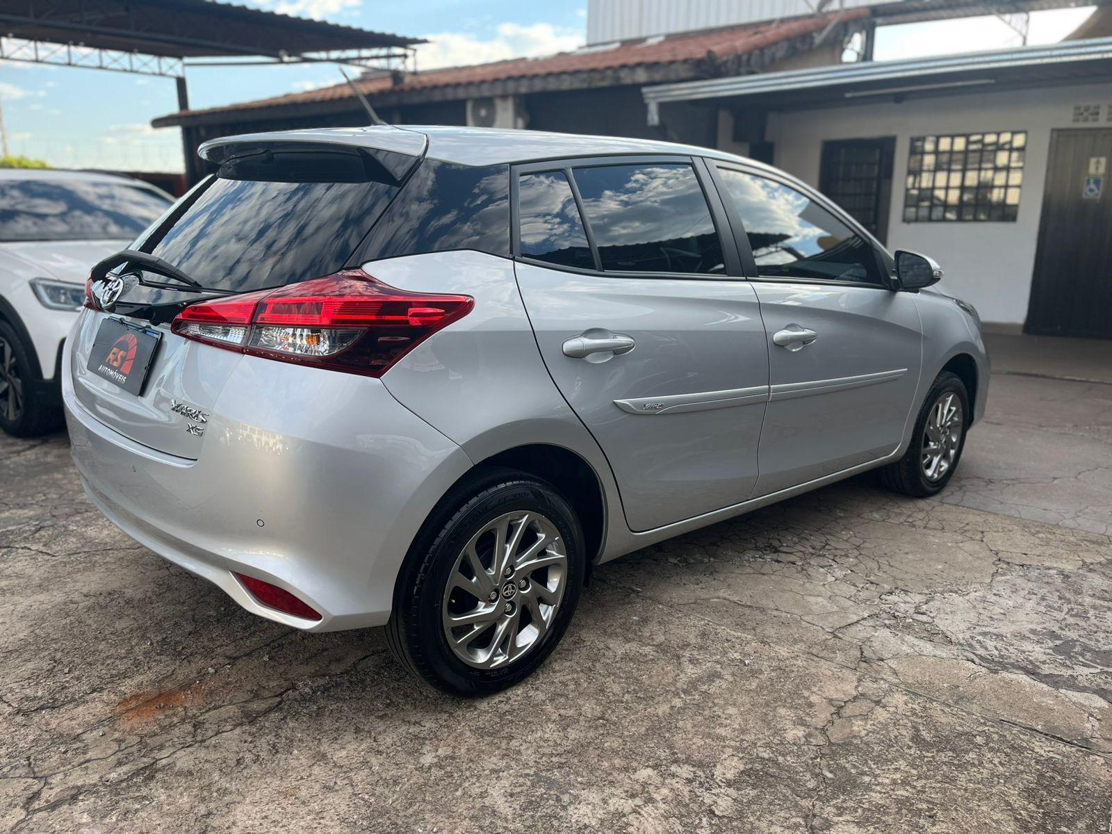 TOYOTA Yaris Hatch - Foto