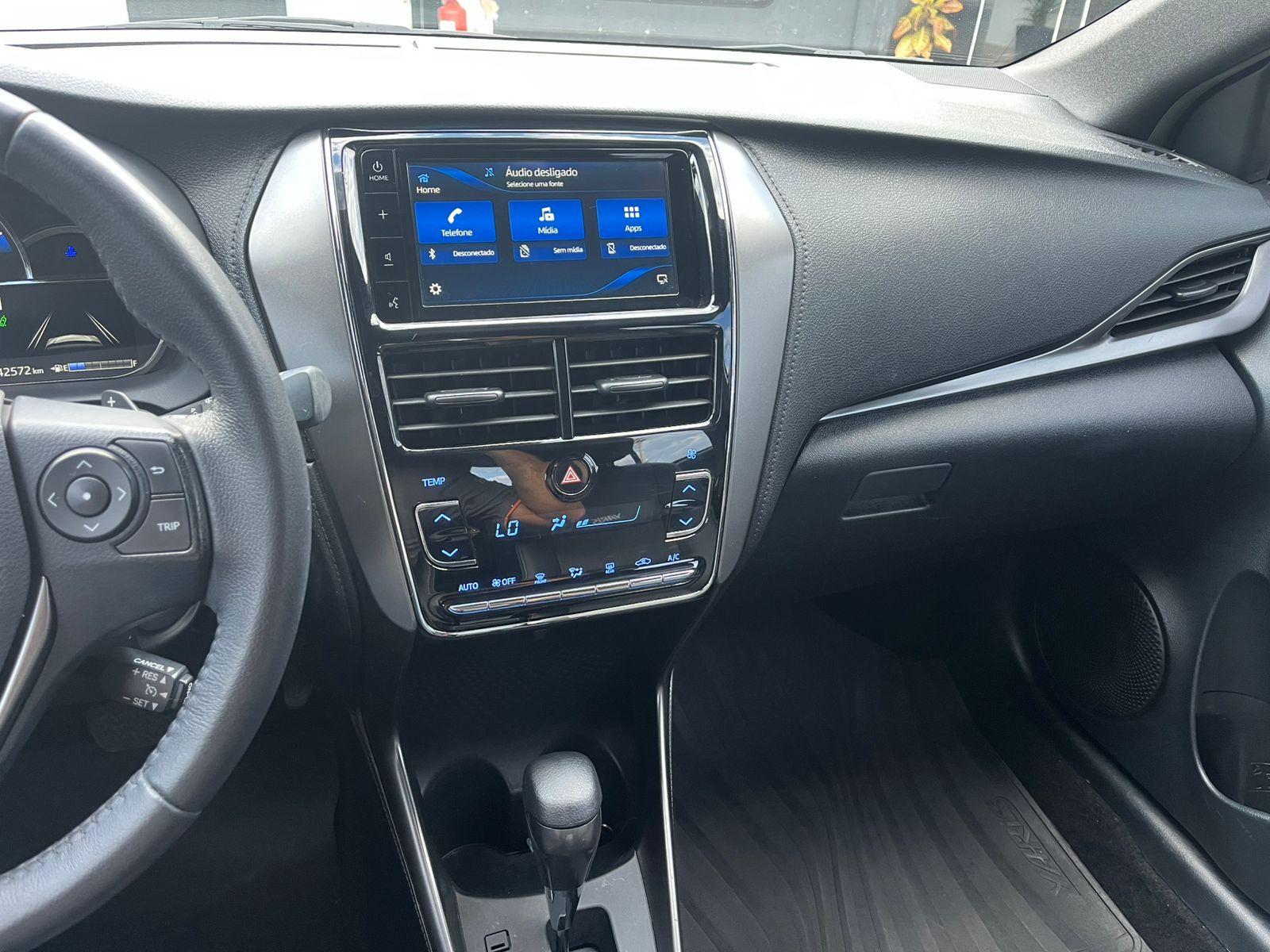 TOYOTA Yaris Hatch - Foto