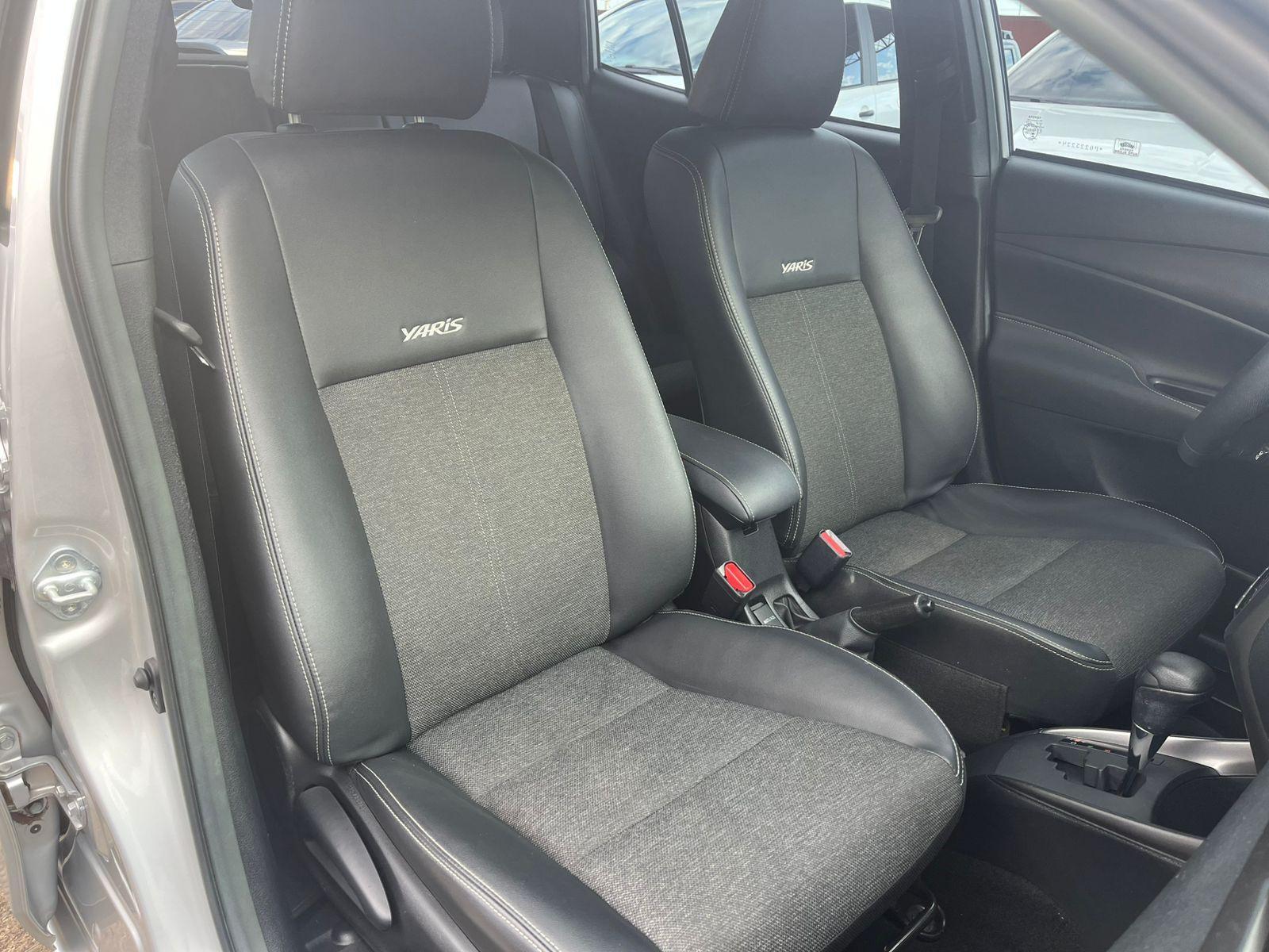 TOYOTA Yaris Hatch - Foto