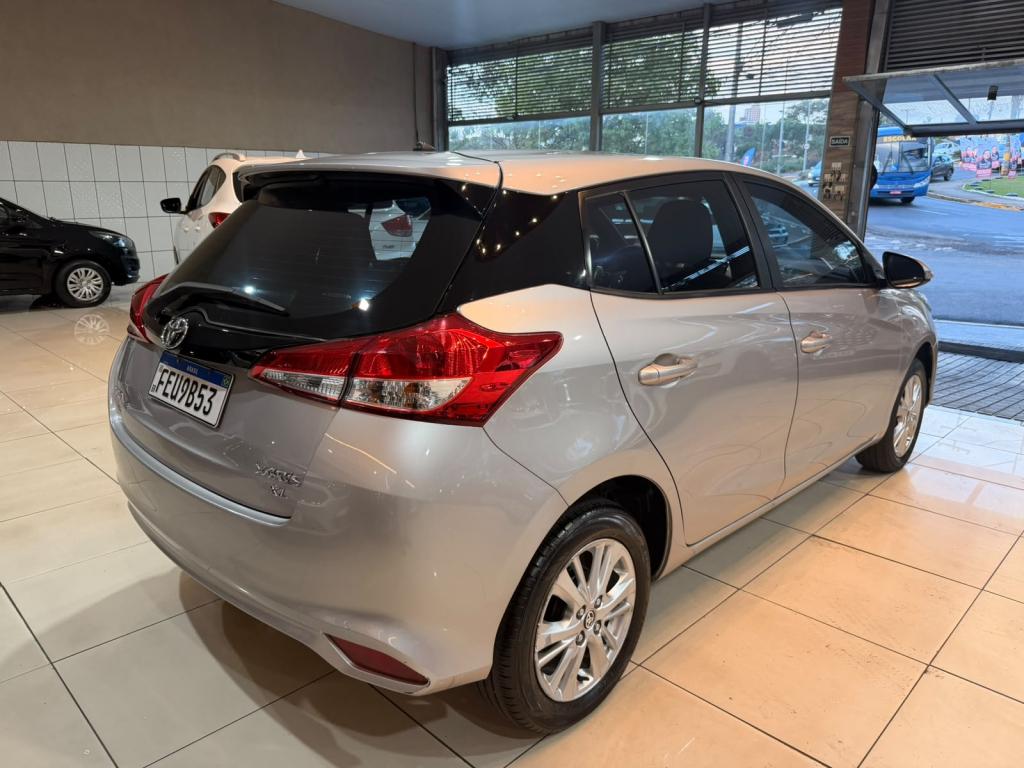 TOYOTA Yaris Hatch - Foto
