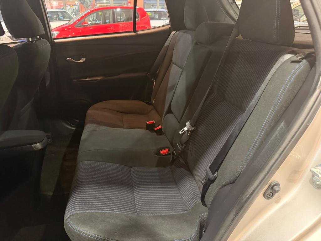 TOYOTA Yaris Hatch - Foto