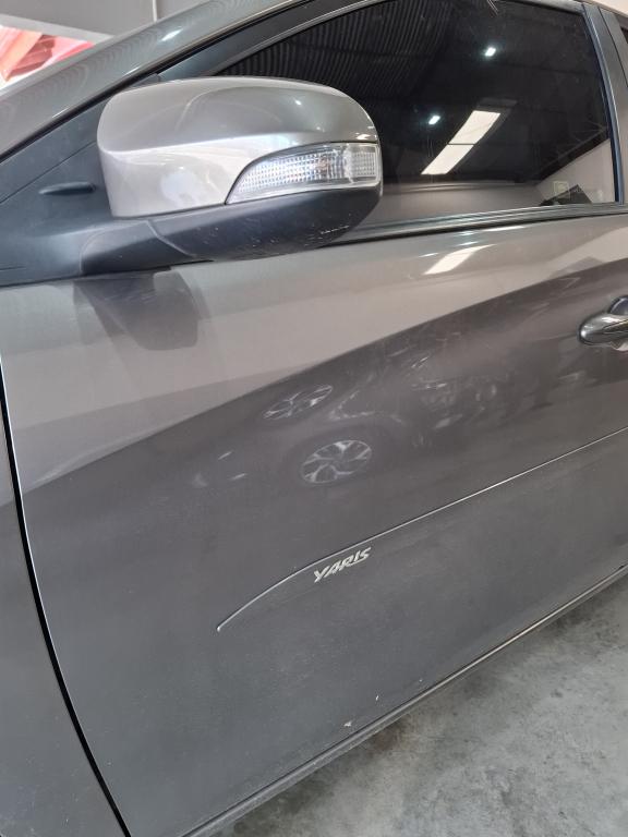 TOYOTA Yaris Hatch - Foto