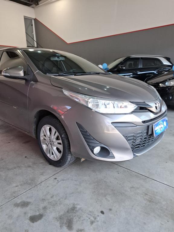 TOYOTA Yaris Hatch - Foto