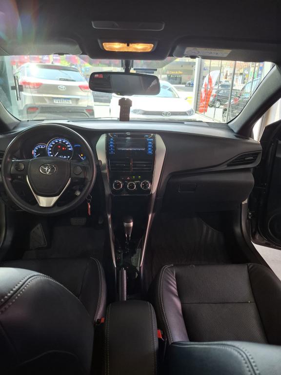 TOYOTA Yaris Hatch - Foto
