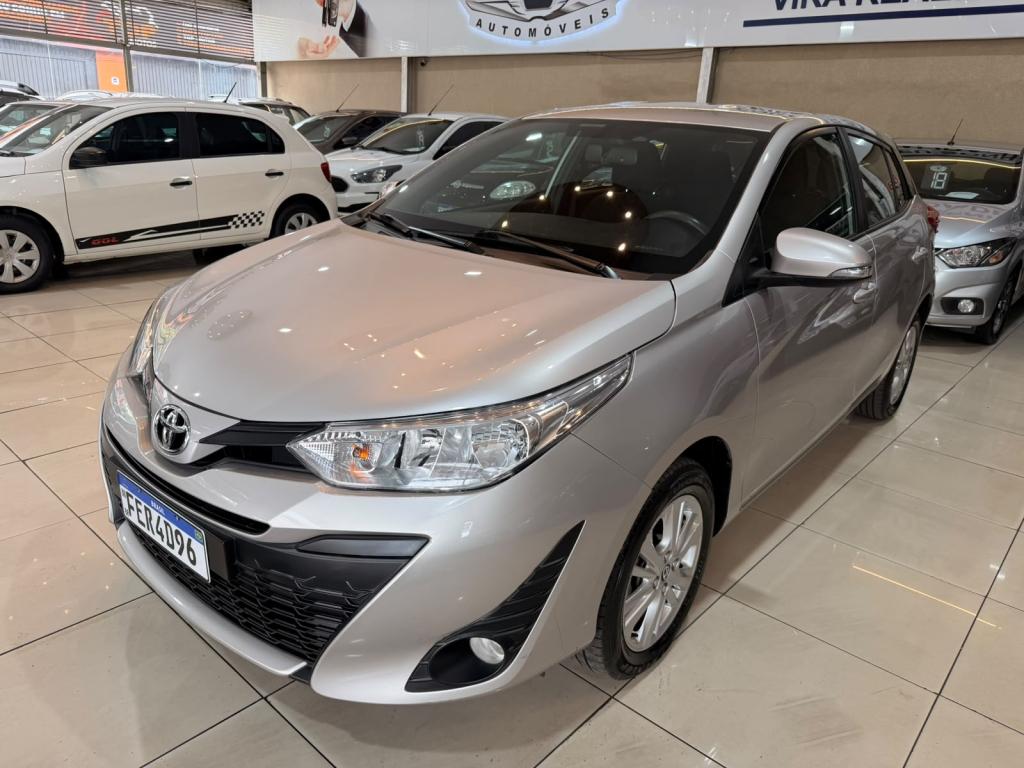 TOYOTA Yaris Hatch - Foto