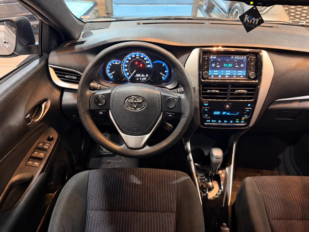 TOYOTA Yaris Hatch - Foto