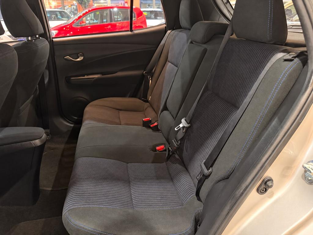 TOYOTA Yaris Hatch - Foto