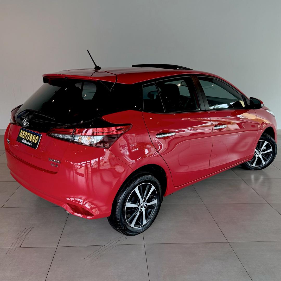 TOYOTA Yaris Sedan - Foto