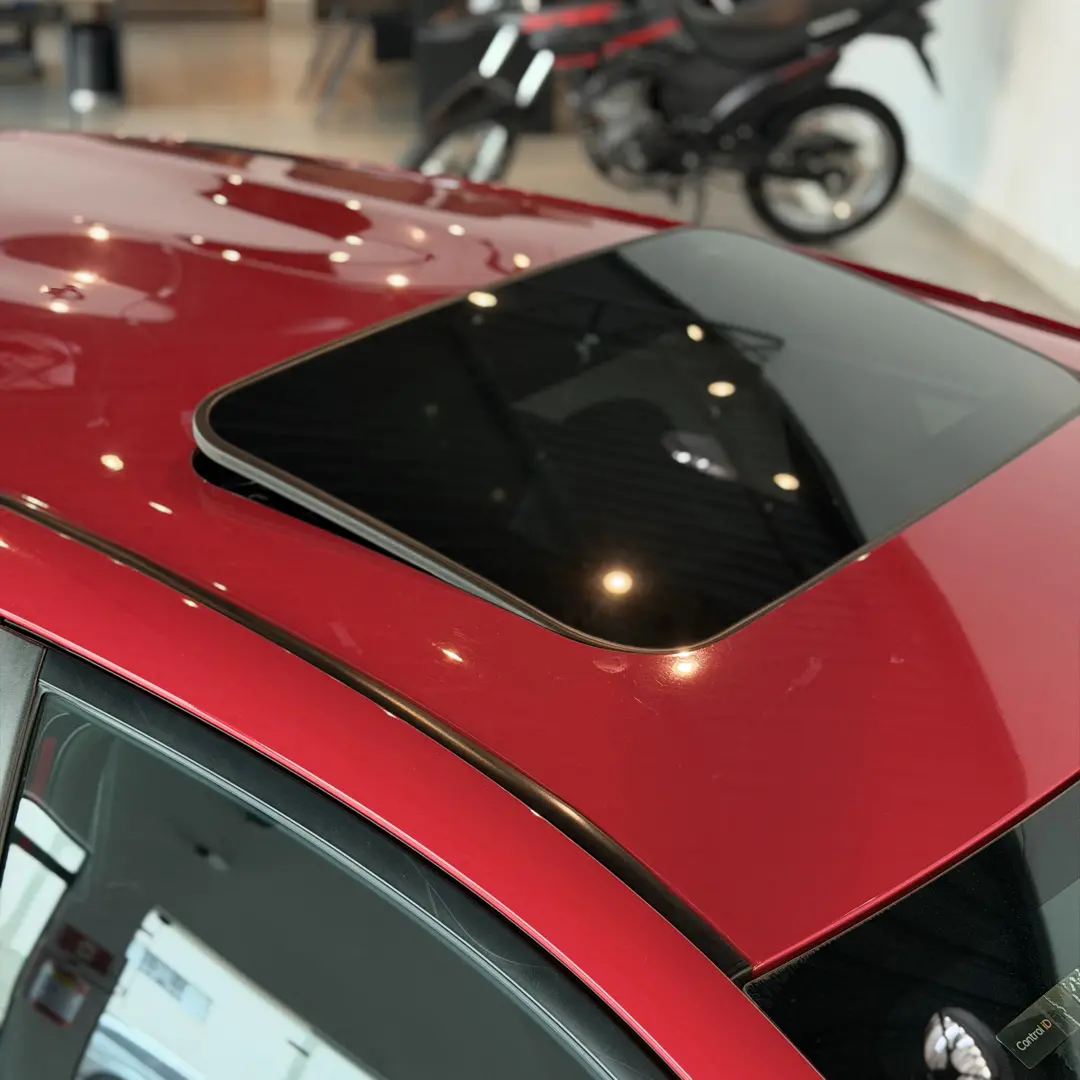 TOYOTA Yaris Sedan - Foto