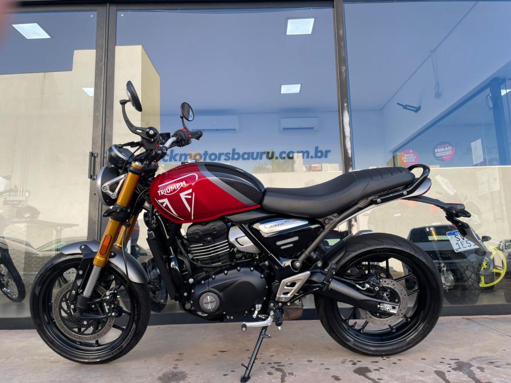 TRIUMPH Speed 400 - Foto