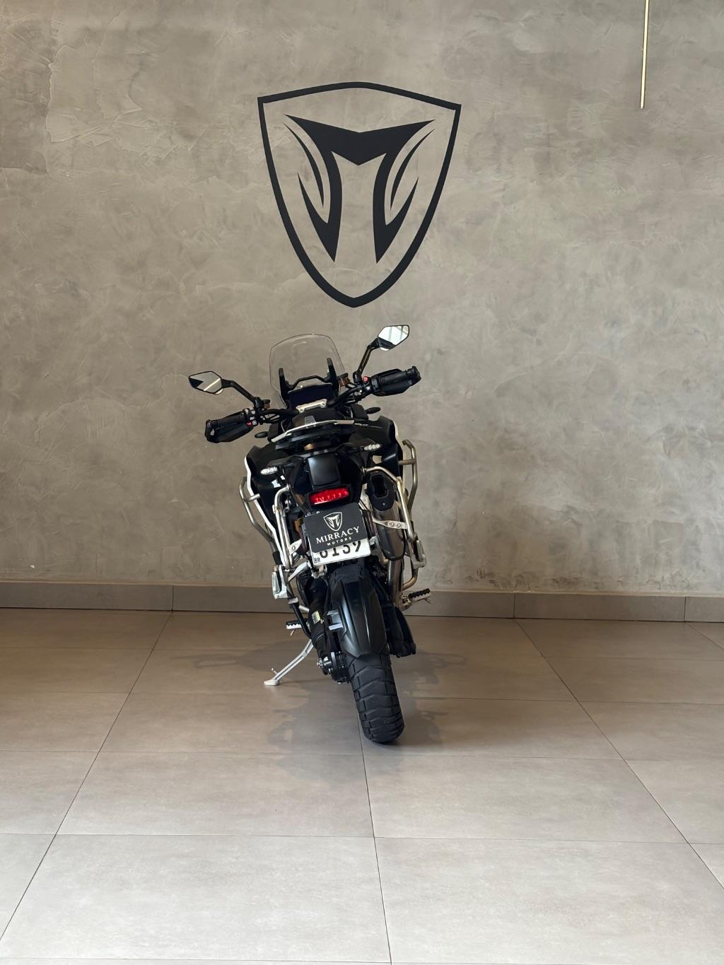 TRIUMPH Tiger 1200 - Foto