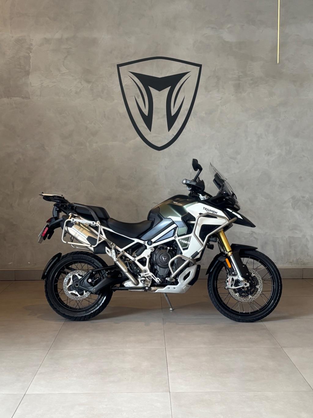 TRIUMPH Tiger 1200 - Foto