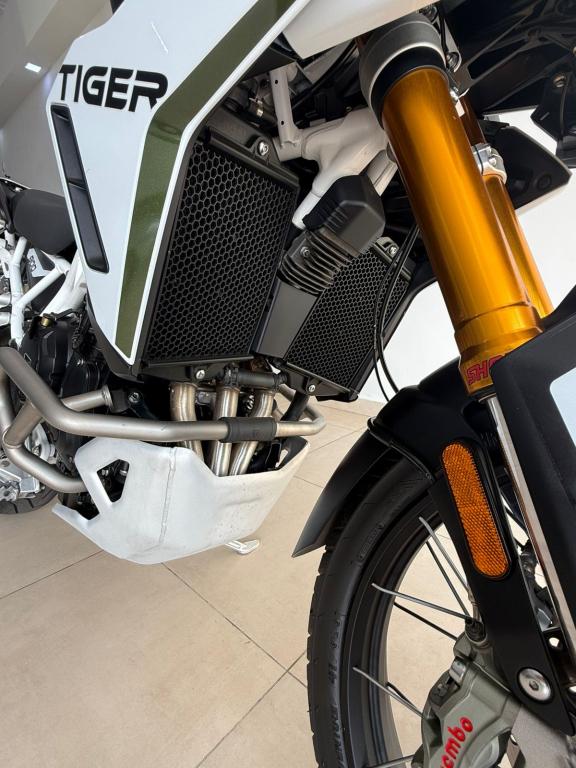 TRIUMPH Tiger 900 GT - Foto