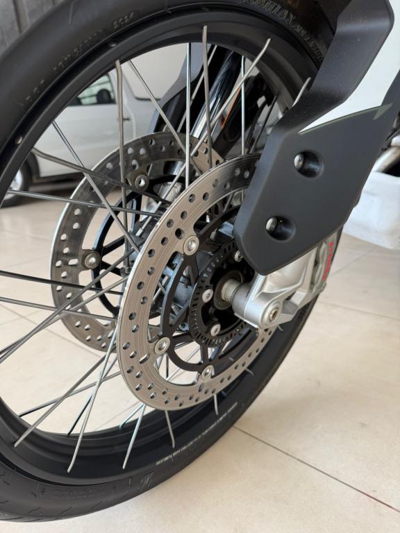 TRIUMPH Tiger 900 GT - Foto