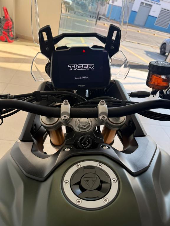 TRIUMPH Tiger 900 GT - Foto