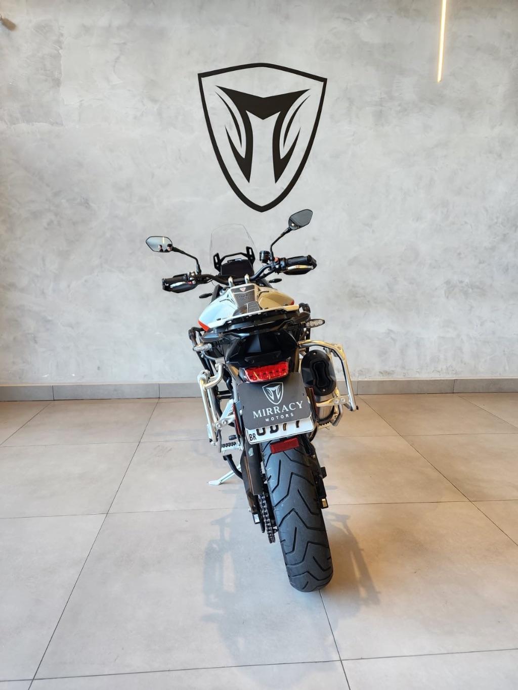 TRIUMPH Tiger 900 - Foto