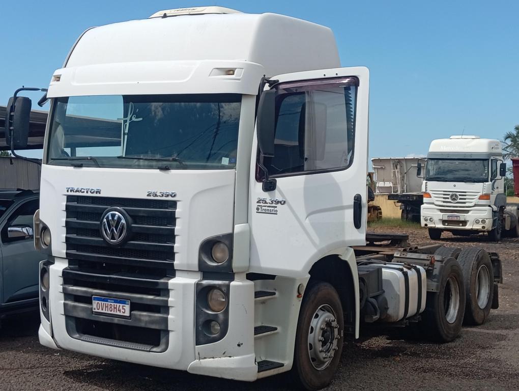 VOLKSWAGEN 25-390 - Foto