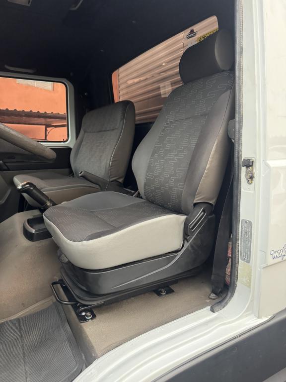 VOLKSWAGEN 5-150 - Foto