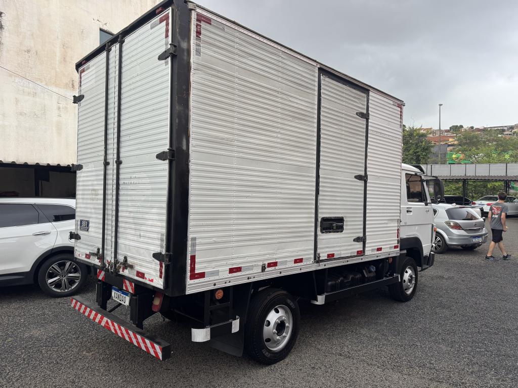 VOLKSWAGEN 5-150 - Foto