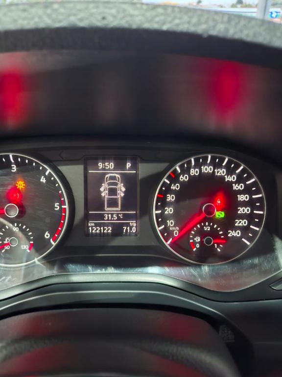 VOLKSWAGEN Amarok - Foto