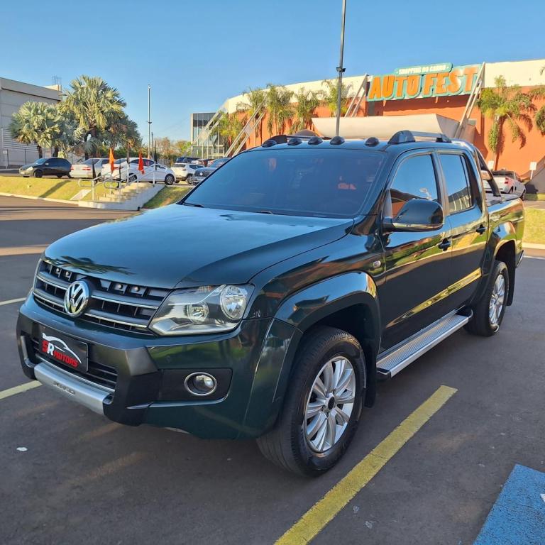 VOLKSWAGEN Amarok